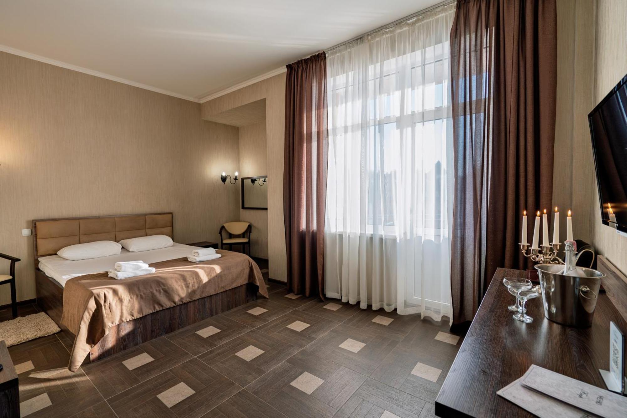 Congress Hotel Verhovina Petropavlovskaya Borshchagovka Ngoại thất bức ảnh