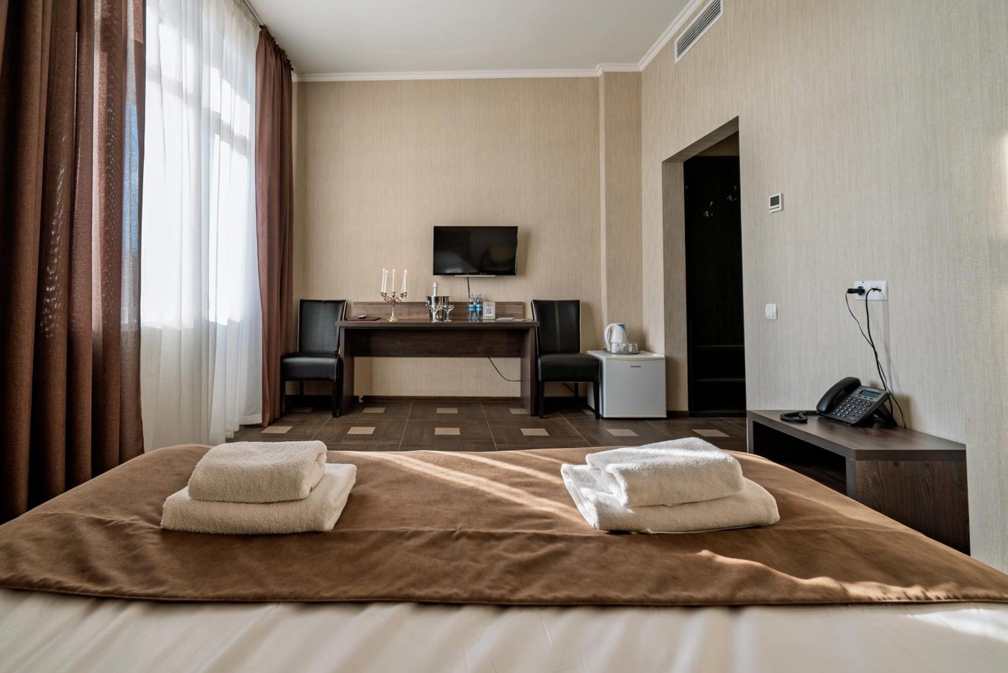 Congress Hotel Verhovina Petropavlovskaya Borshchagovka Ngoại thất bức ảnh