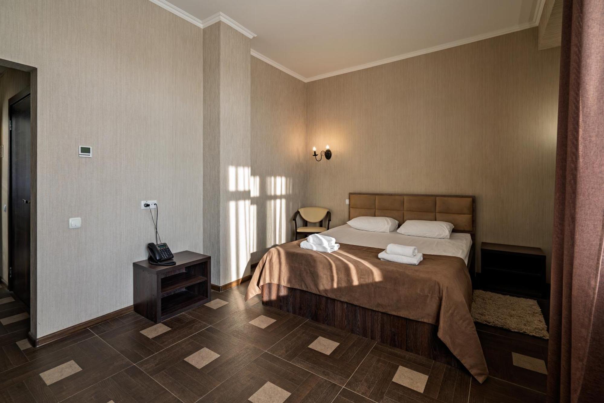 Congress Hotel Verhovina Petropavlovskaya Borshchagovka Ngoại thất bức ảnh