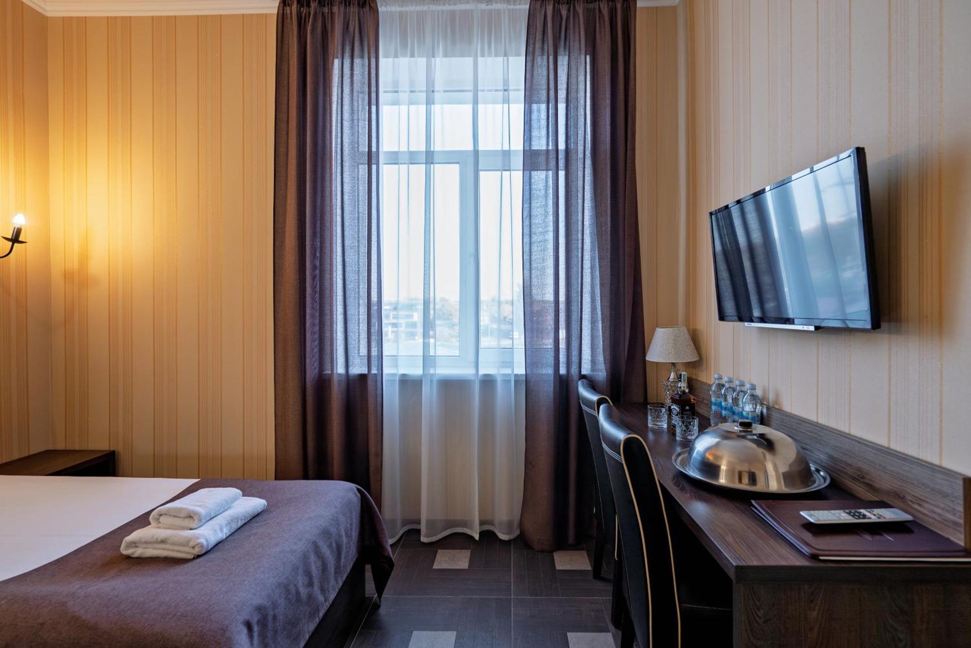 Congress Hotel Verhovina Petropavlovskaya Borshchagovka Ngoại thất bức ảnh