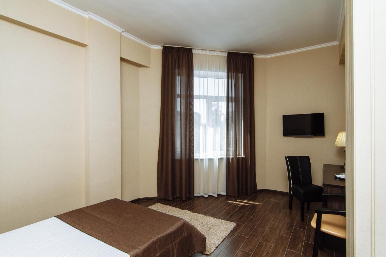 Congress Hotel Verhovina Petropavlovskaya Borshchagovka Ngoại thất bức ảnh